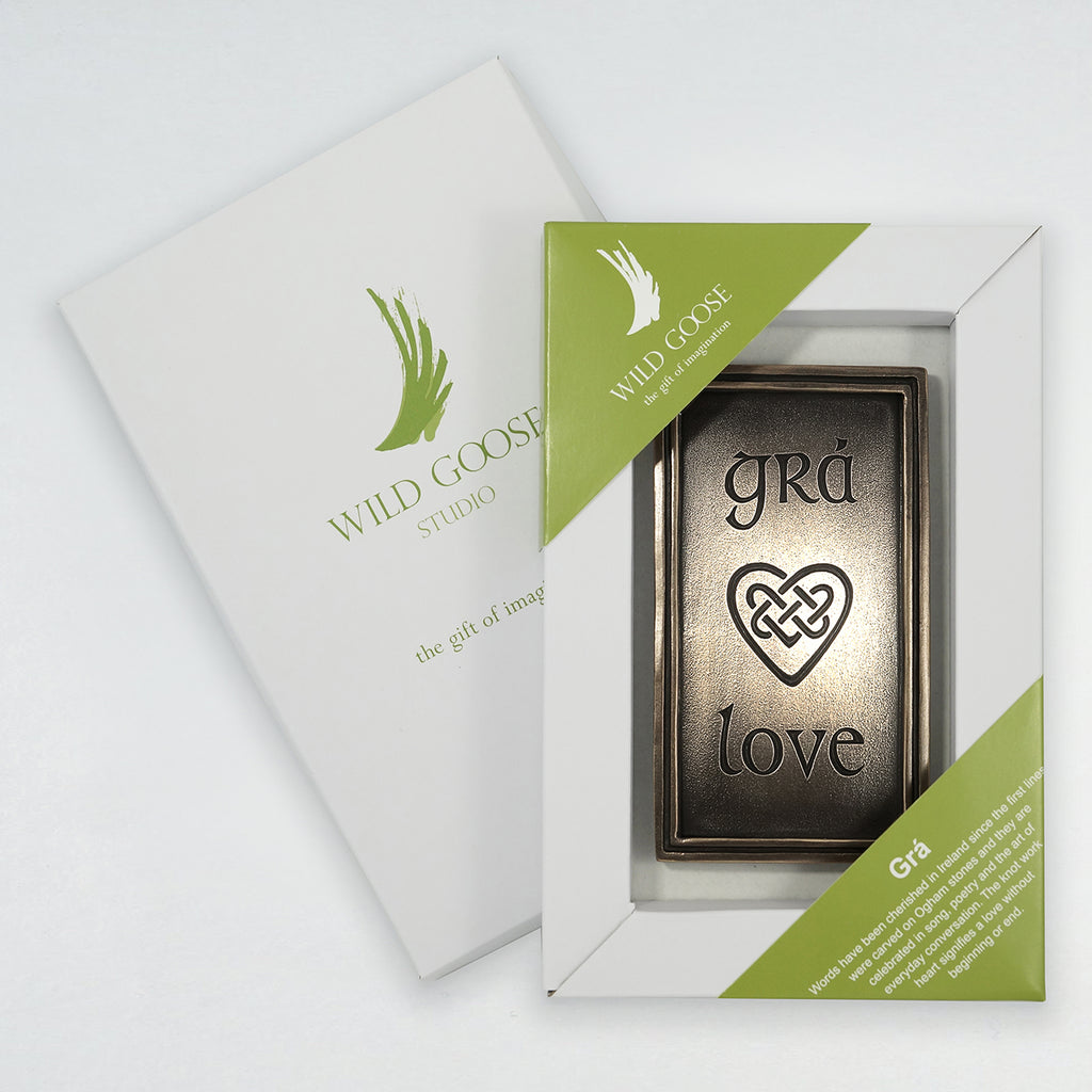 Wild Goose Studio Grá Plaque