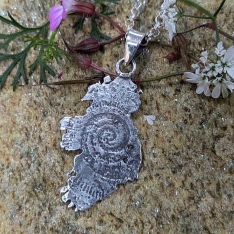 Banshee Silver Ériu Éire goddess pendant
