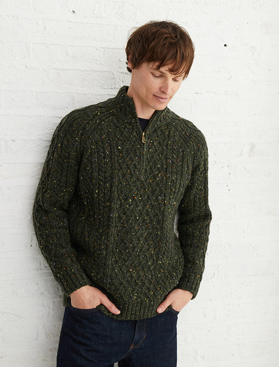 Aran Woollen Mills Donegal Aran Troyer - Green
