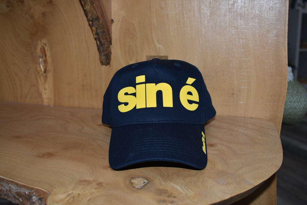Fukil 'sin é' Hat - Navy and Yellow
