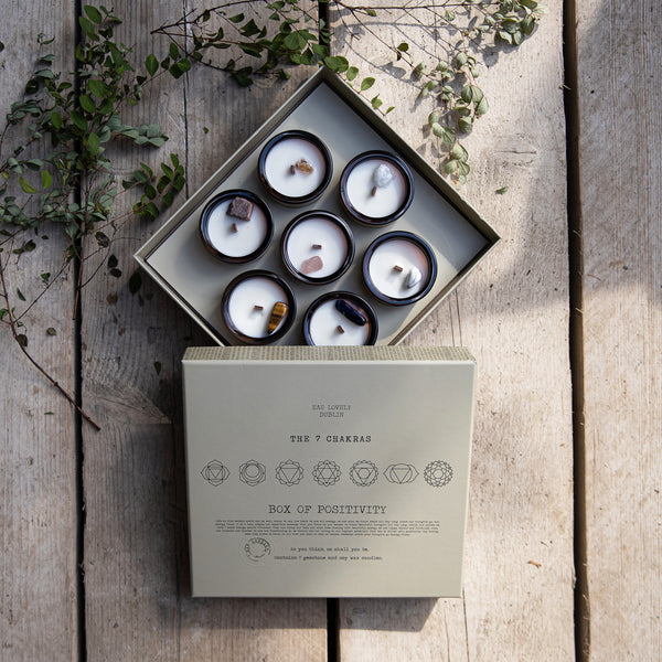 EAU LOVELY. THE 7 CHAKRAS BOX OF POSITIVITY
