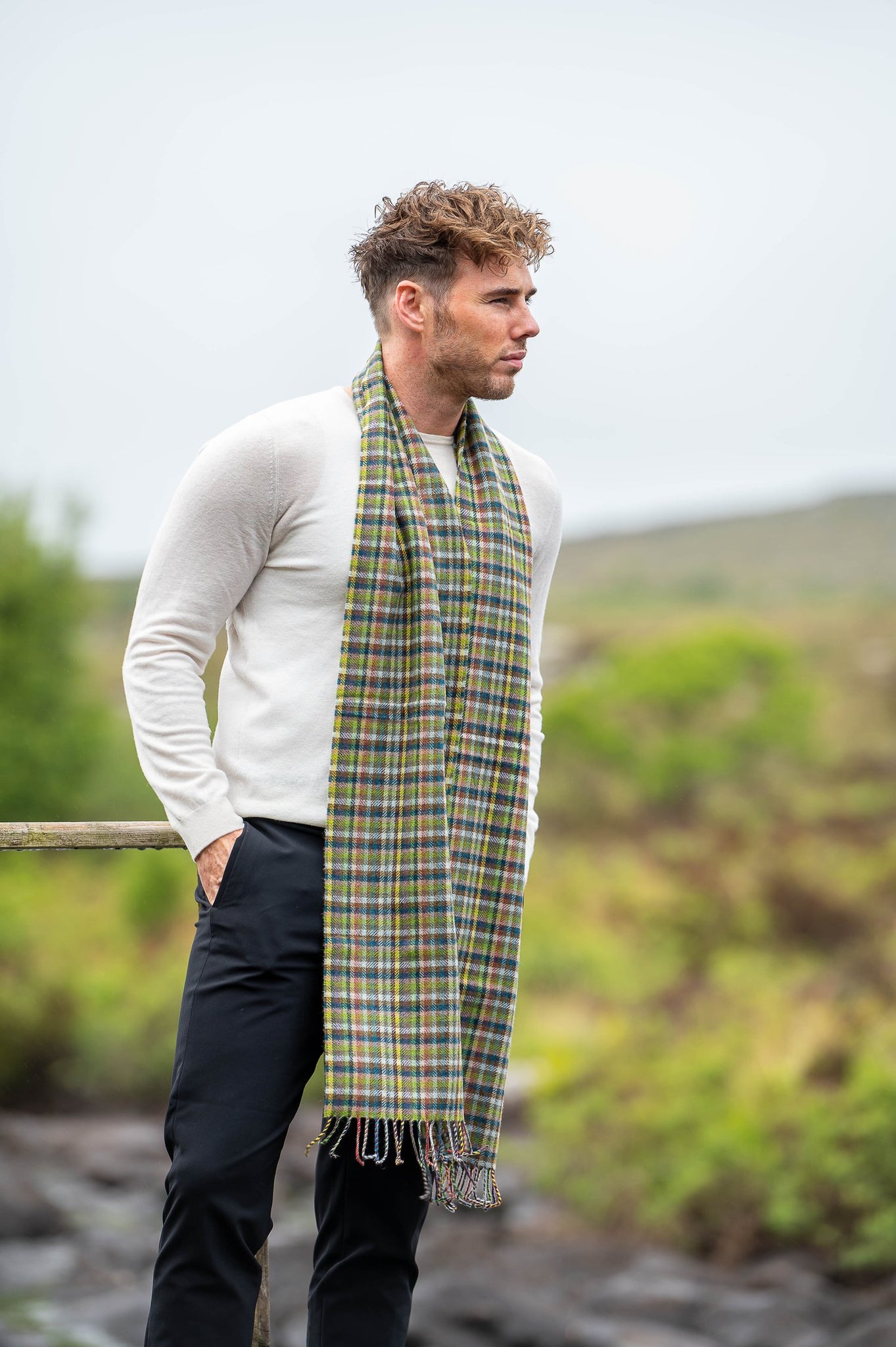 McNutt of Donegal Glen Mini Check Scarf – Siopa An Carn