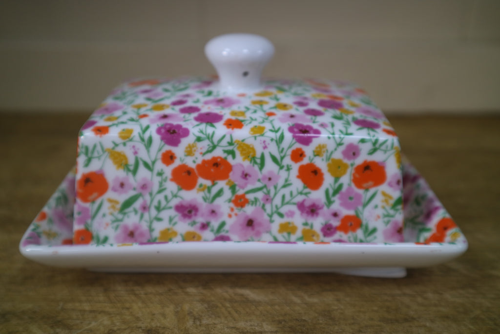 Shannonbridge Pottery Ireland, Bloom Field. Butter Dish