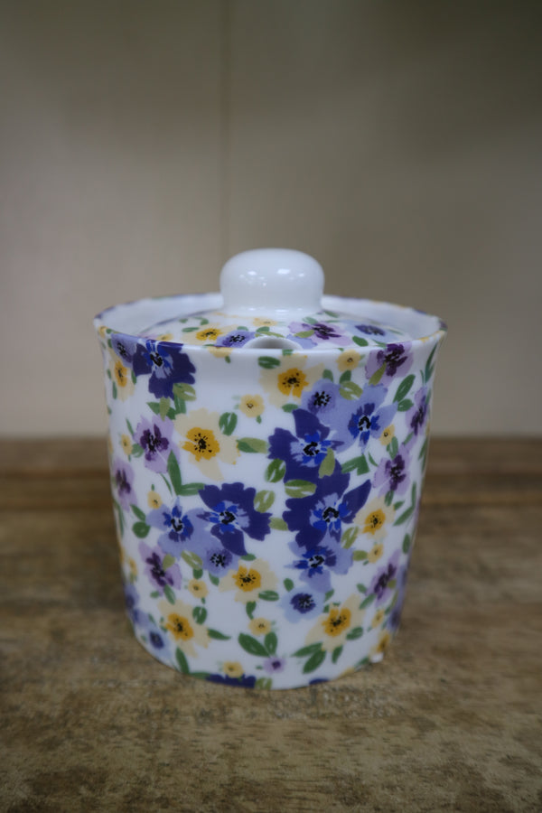 Shannonbridge Pottery Ireland, Lilac Ditsy. Covered Sugar Bowl