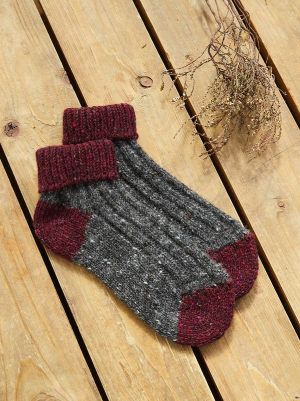 Aran Woollen Mills Knitted Wool Socks | Charcoal & Wine