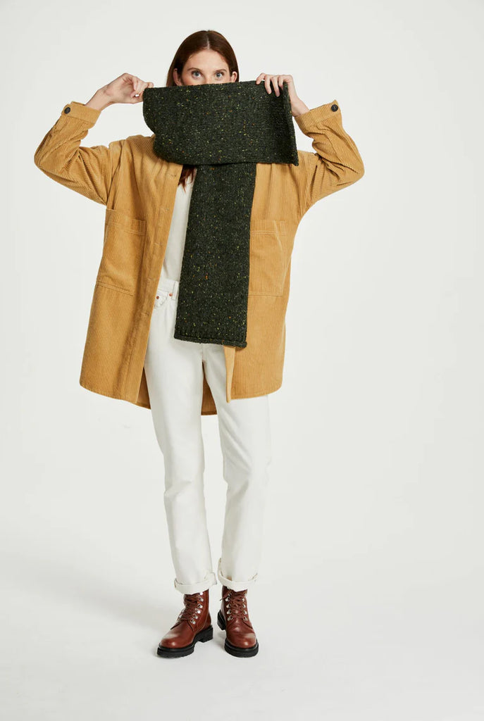 Aran Woollen Mills. Sliabh Bawn Nepped Scarf - Green