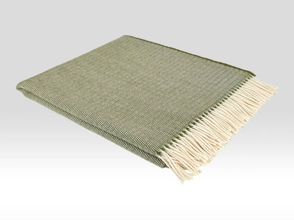 McNutt of Donegal. Ripple Fern Throw