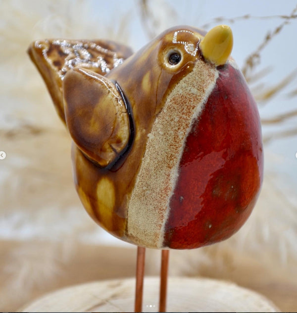 Mount Ida Pottery Gallery. Robin Sculptures