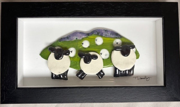 Mount Ida Pottery Gallery - Medium Sheep Ceramic Frame