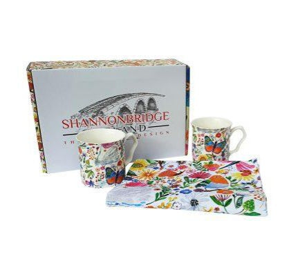 Shannonbridge Pottery Ireland. Swan Garden. Mug & Tea Towel Set.