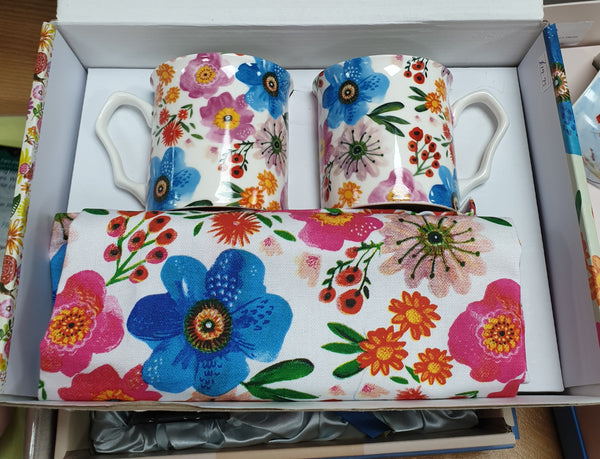 Shannonbridge Pottery Ireland. Flower Power. Mug & Tea Towel Set