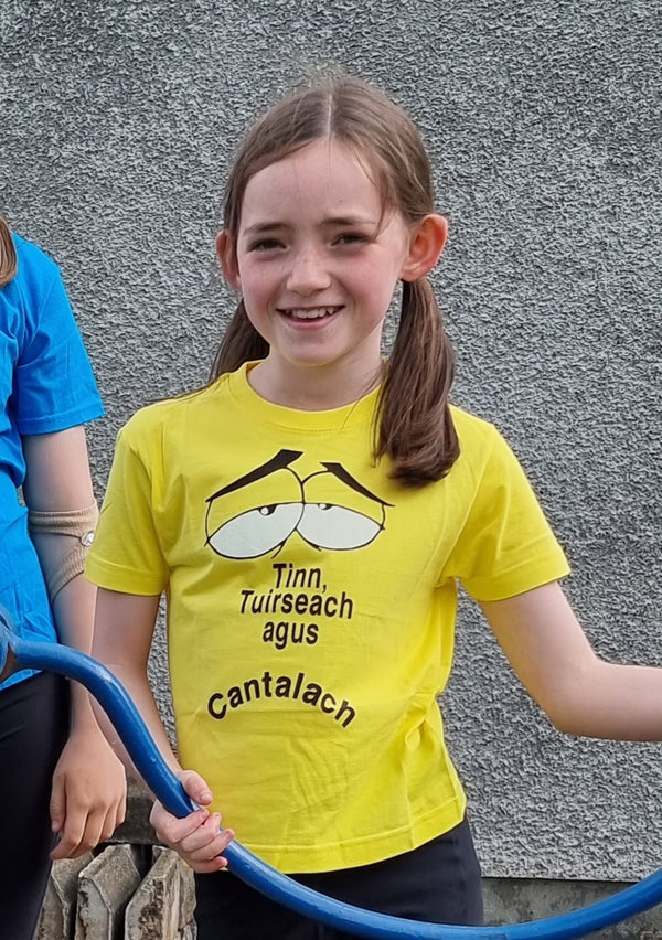 An Spailpín Fánach Sick  Tired & Cranky TINN, TUIRSEACH agus CANTALACH T-Shirt Yellow